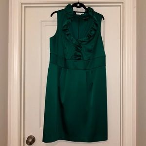 BEAUTIFUL Kelly Green dress